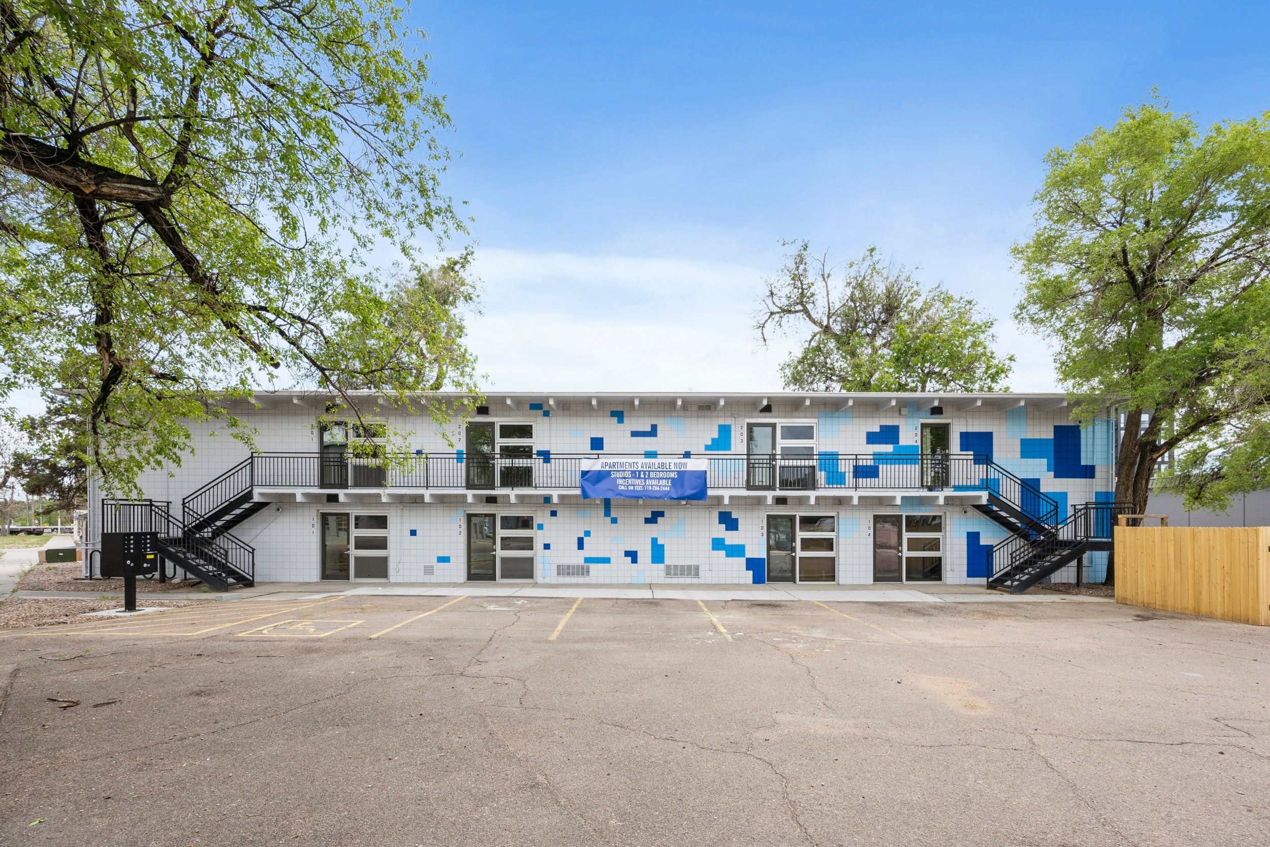 The Crawford Apartments presenting 415 S. Weber St.